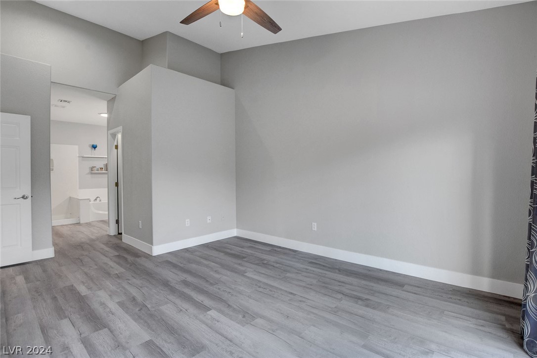 9645 Donner Springs Avenue