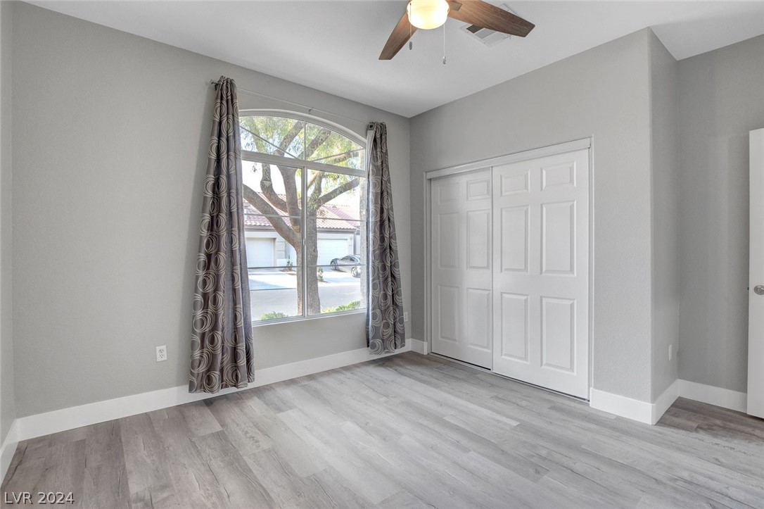 9645 Donner Springs Avenue