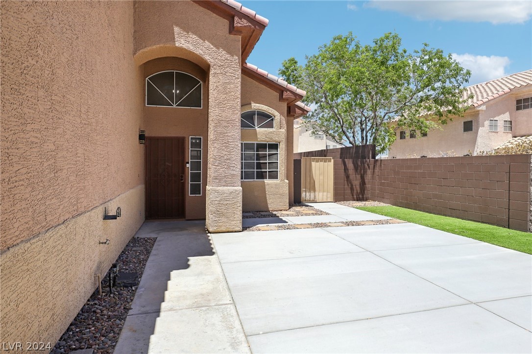 6704 Rio Sands Court