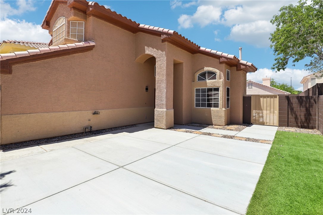 6704 Rio Sands Court