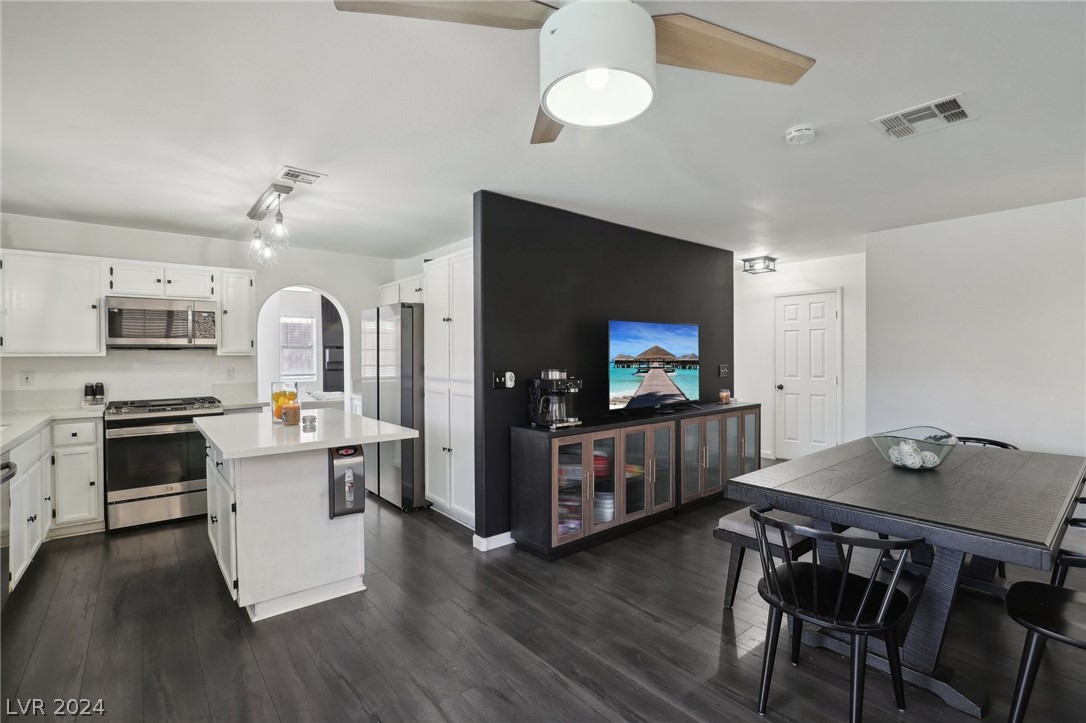 6704 Rio Sands Court