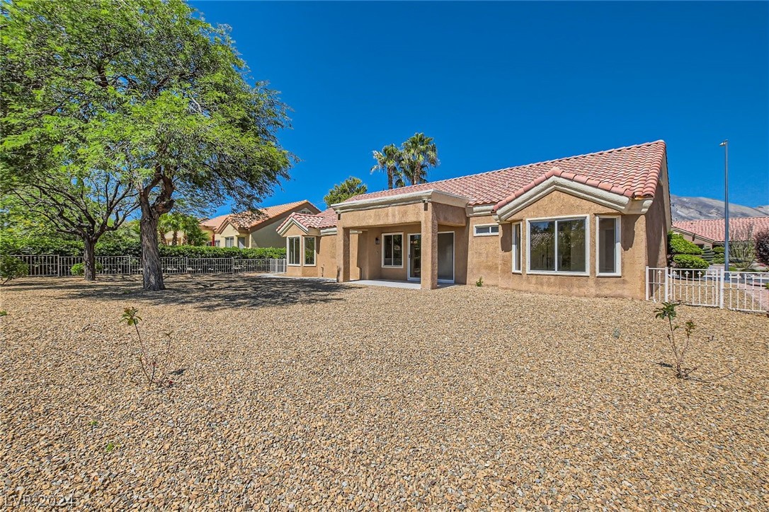 2548 Tumble Brook Drive