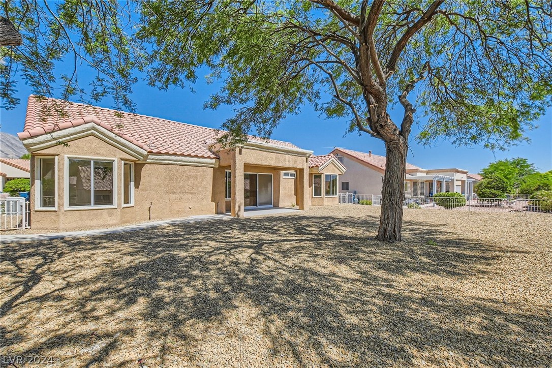 2548 Tumble Brook Drive