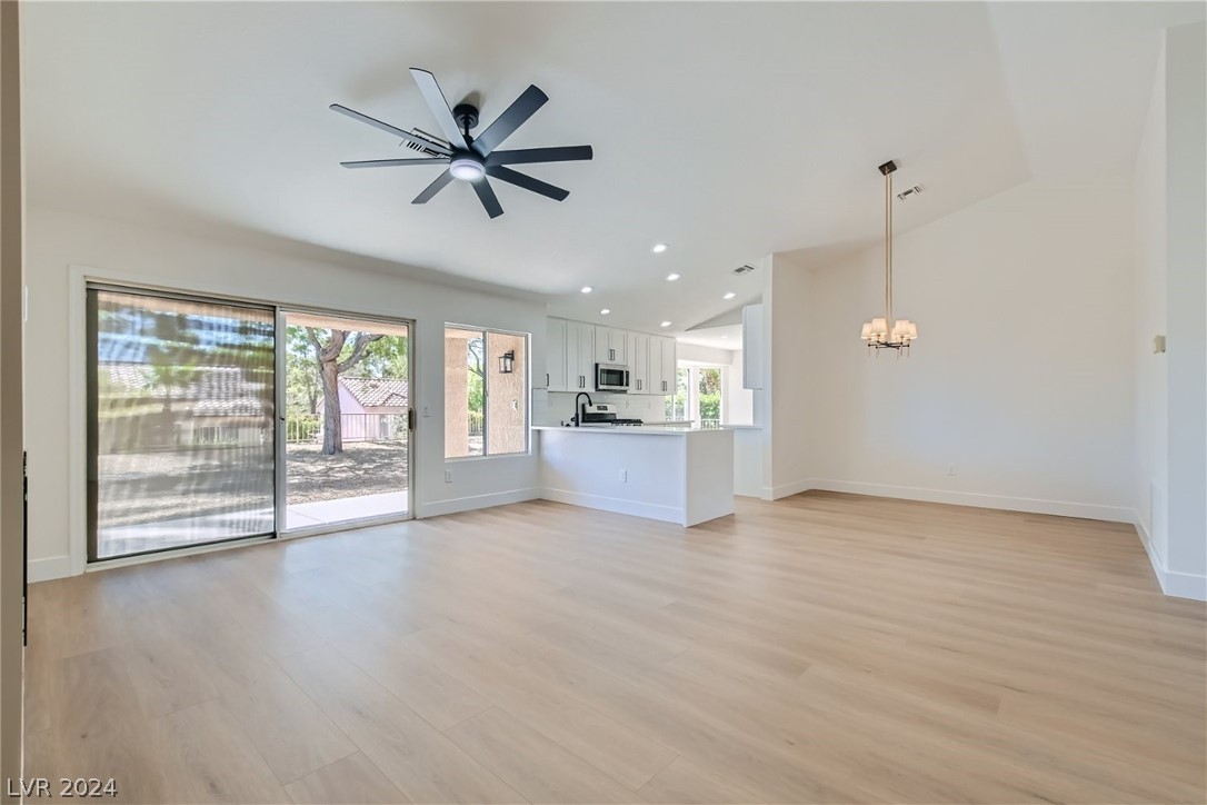 2548 Tumble Brook Drive