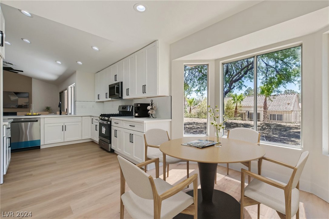 2548 Tumble Brook Drive