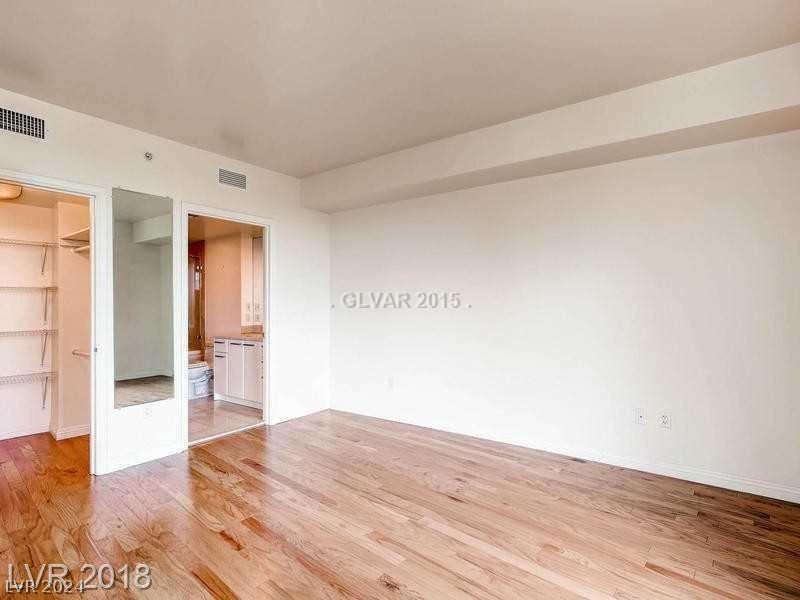 322 Karen Avenue 305