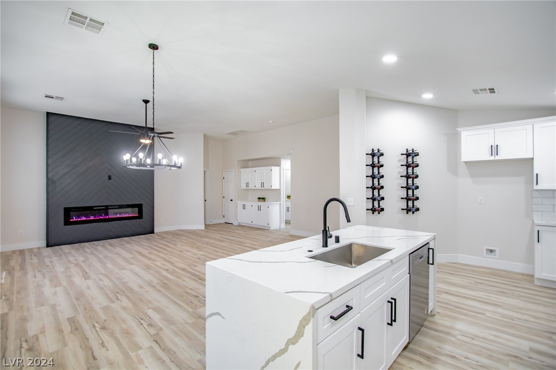 1123 Sierra Laurel Court