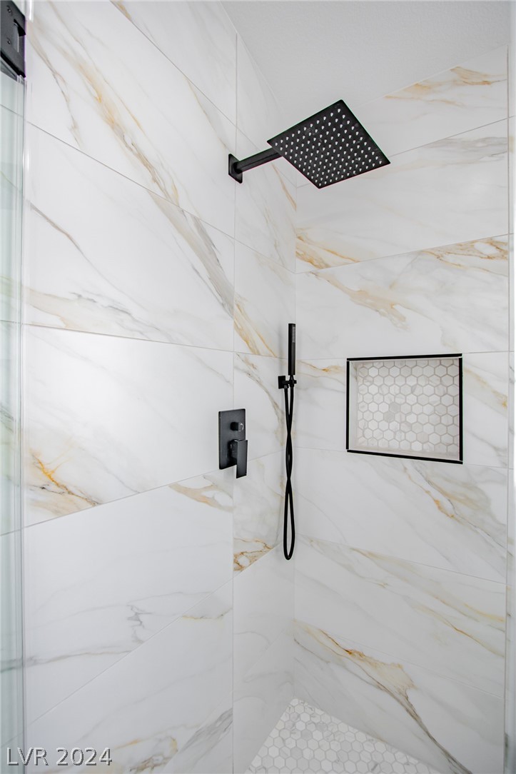 1123 Sierra Laurel Court