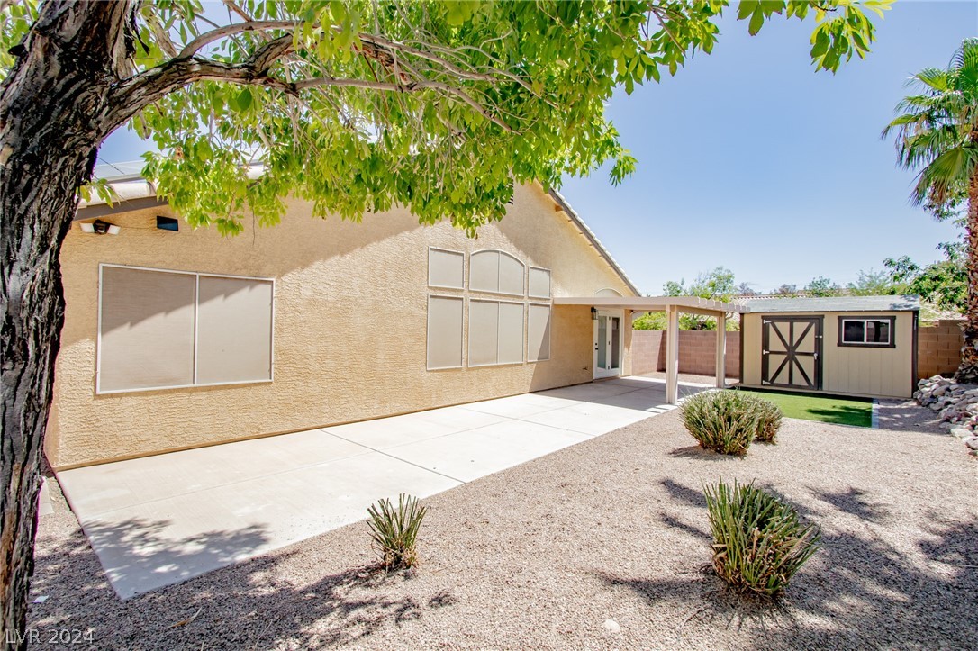 1123 Sierra Laurel Court