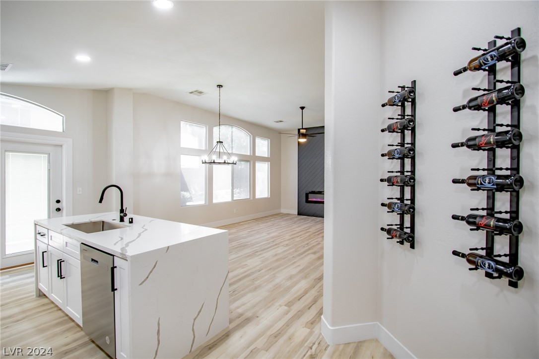 1123 Sierra Laurel Court