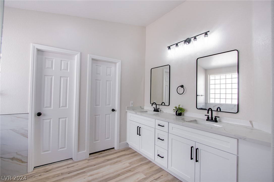 1123 Sierra Laurel Court