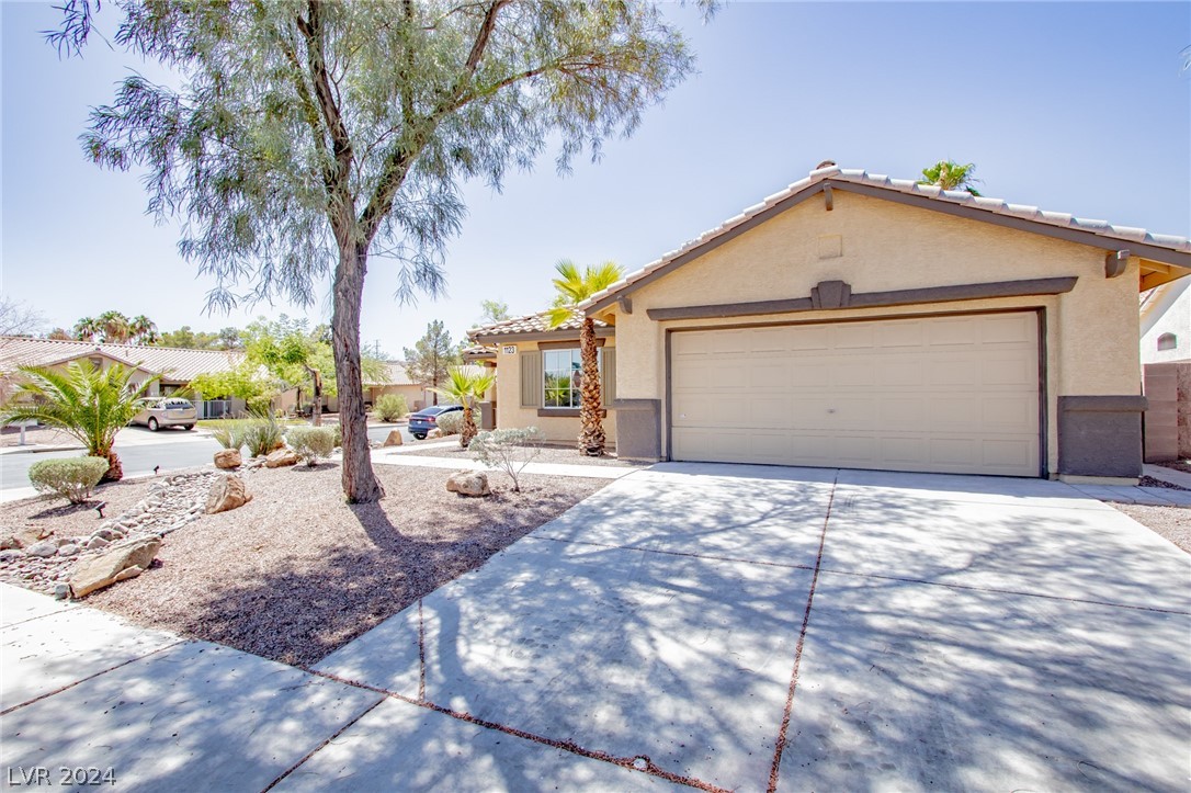 1123 Sierra Laurel Court