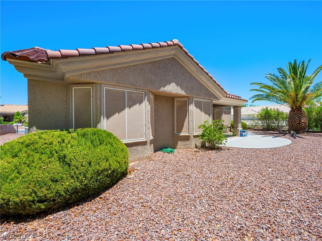 10121 Button Willow Drive