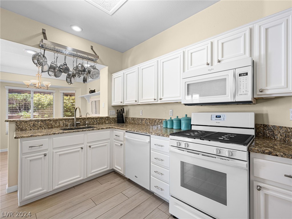 10121 Button Willow Drive