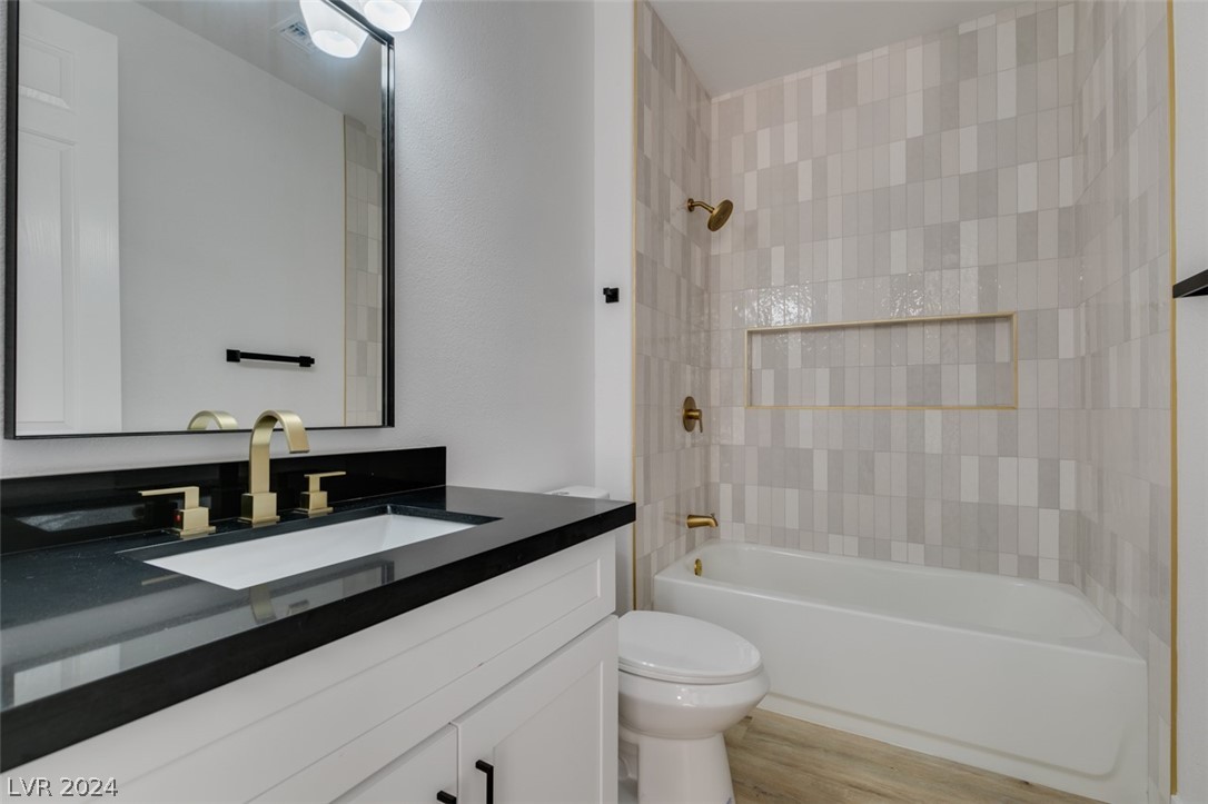 9513 Villa Ridge Drive