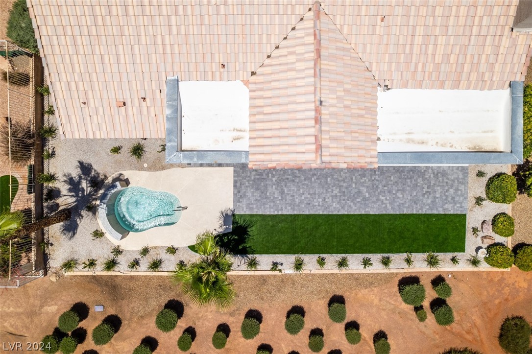 9513 Villa Ridge Drive