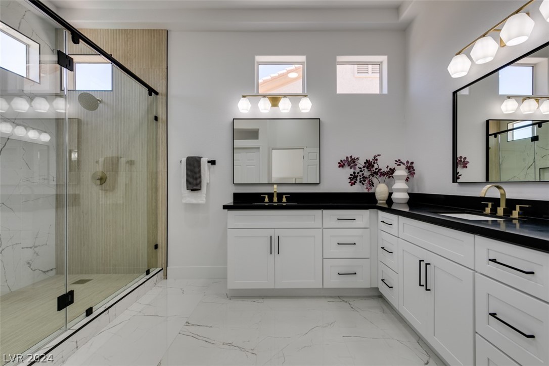 9513 Villa Ridge Drive