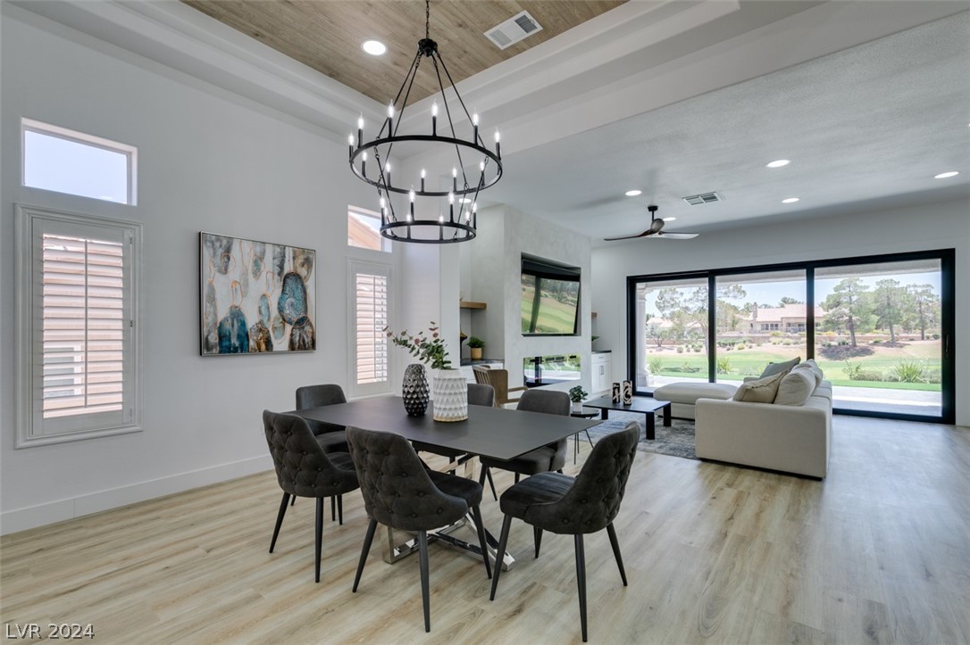 9513 Villa Ridge Drive