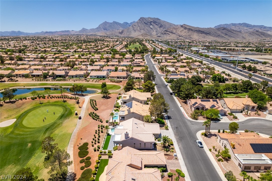 9513 Villa Ridge Drive