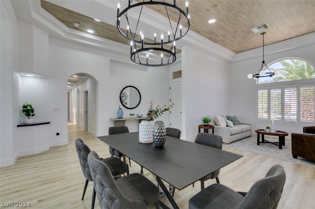 9513 Villa Ridge Drive