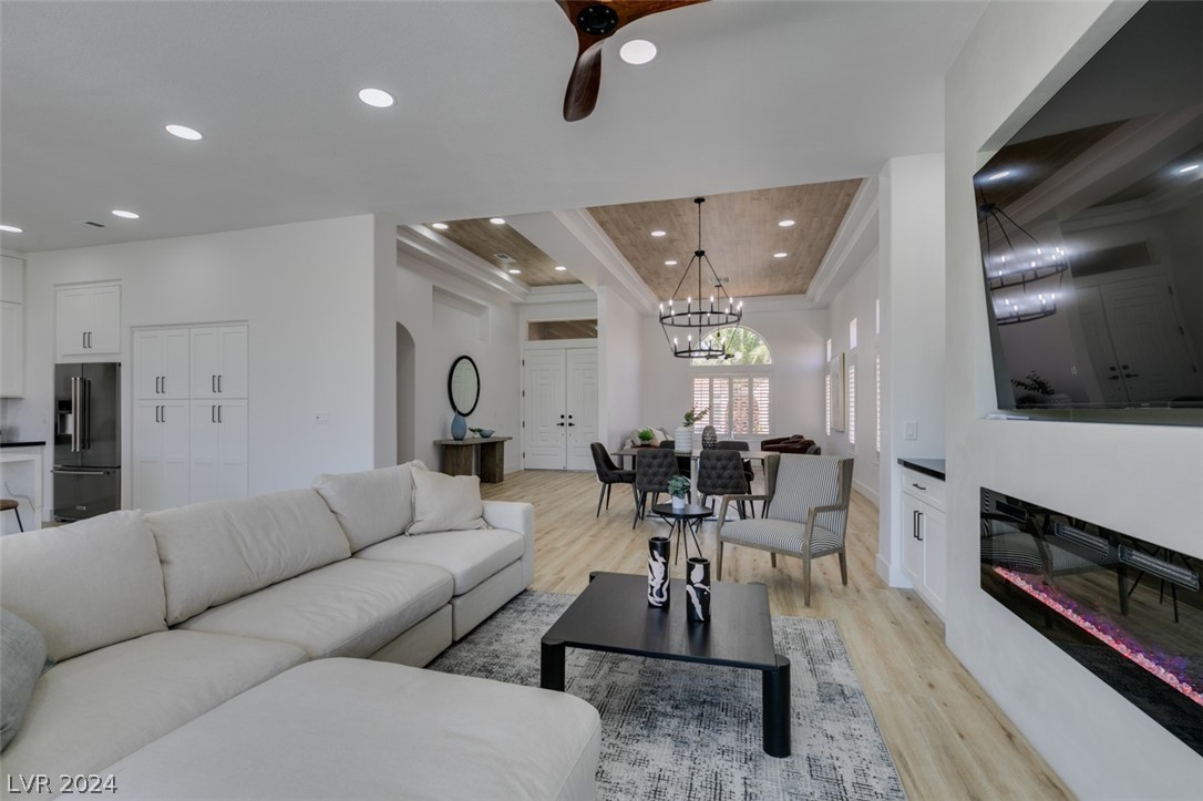 9513 Villa Ridge Drive