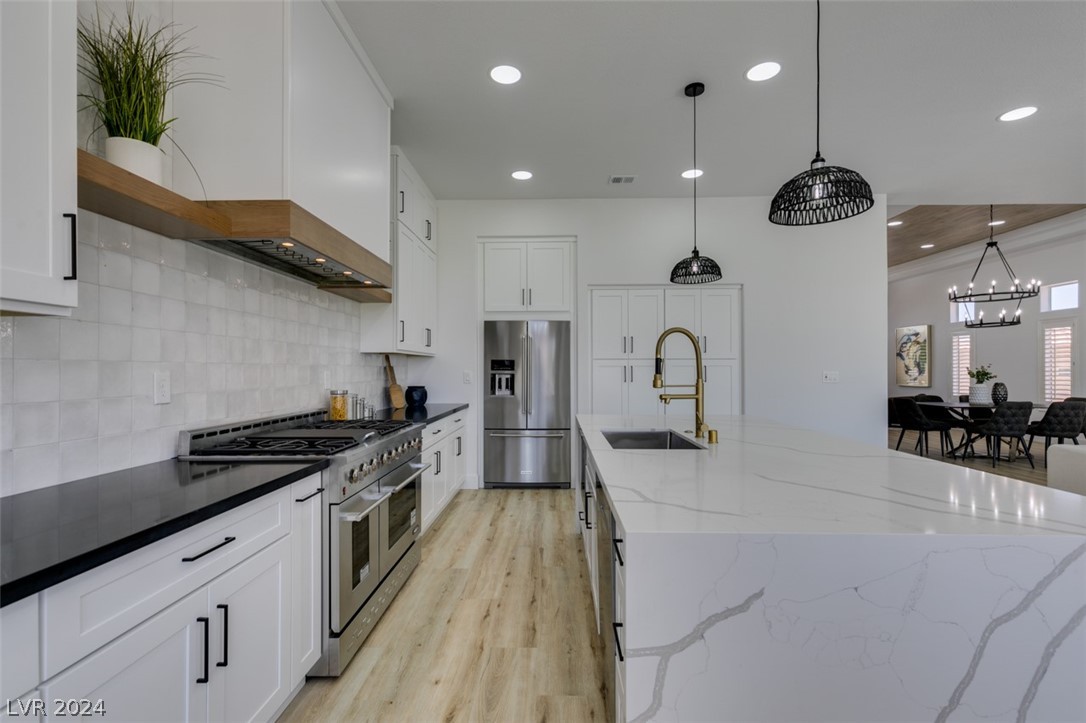 9513 Villa Ridge Drive