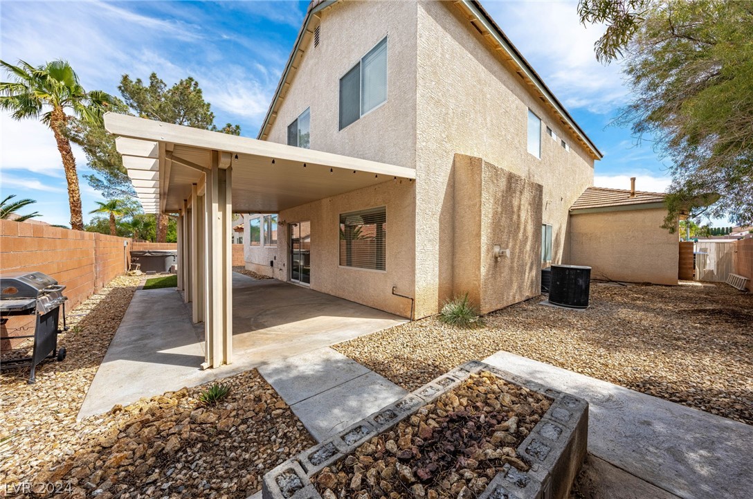 2212 Flowering Cactus Avenue