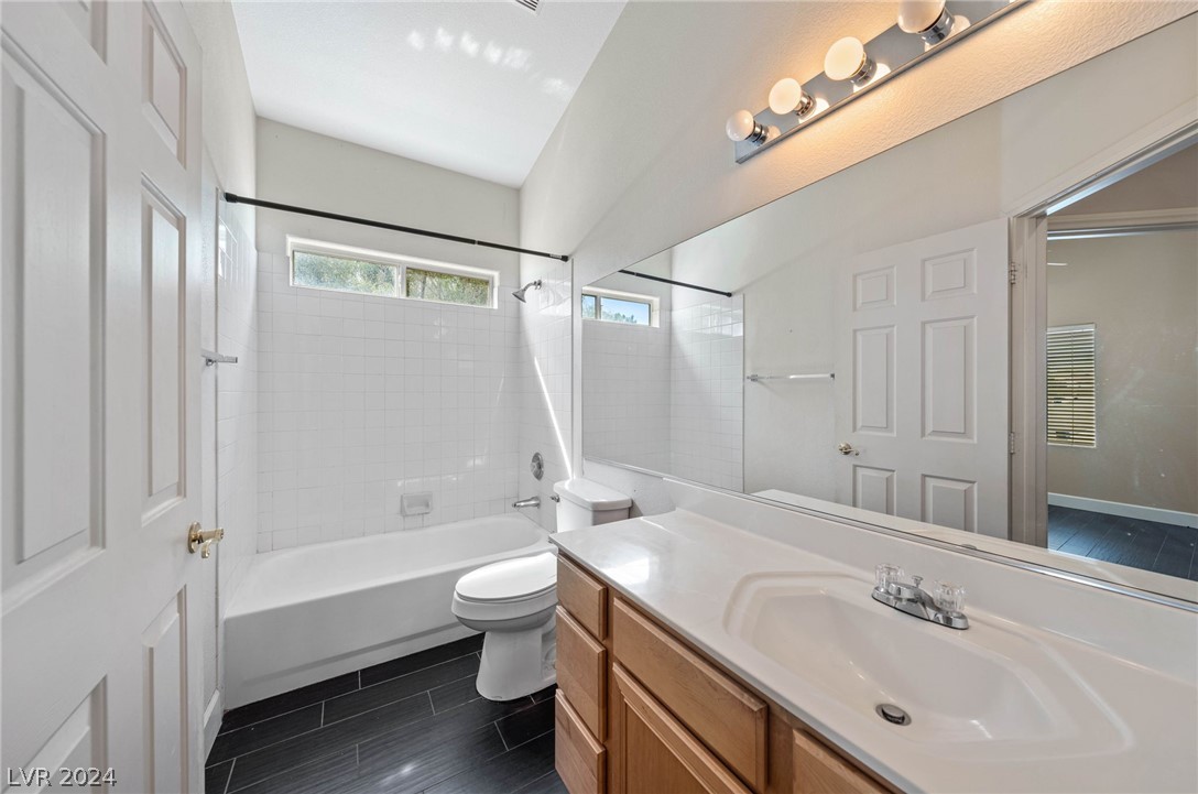 2212 Flowering Cactus Avenue