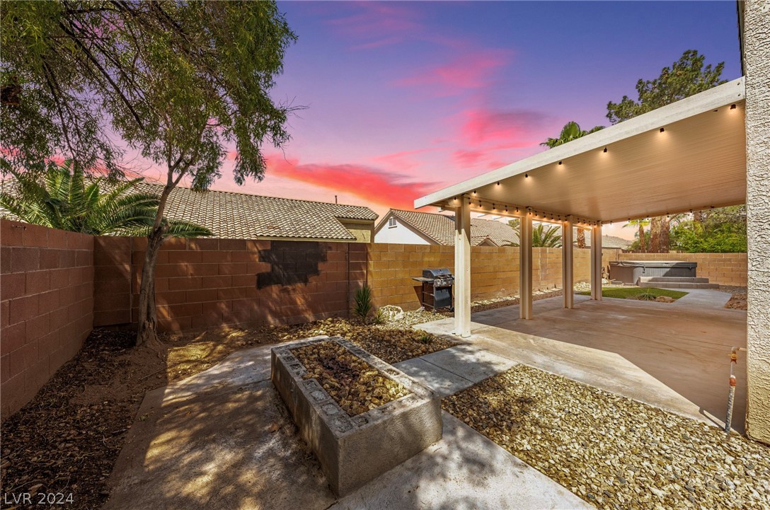 2212 Flowering Cactus Avenue