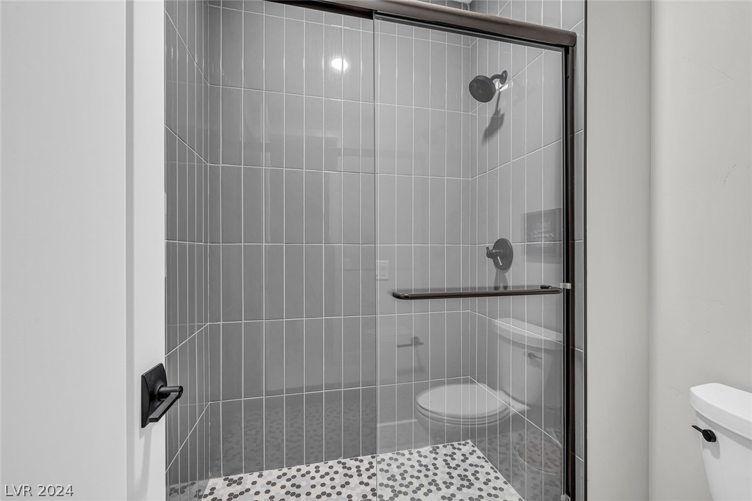 397 Cliff Terrace Avenue