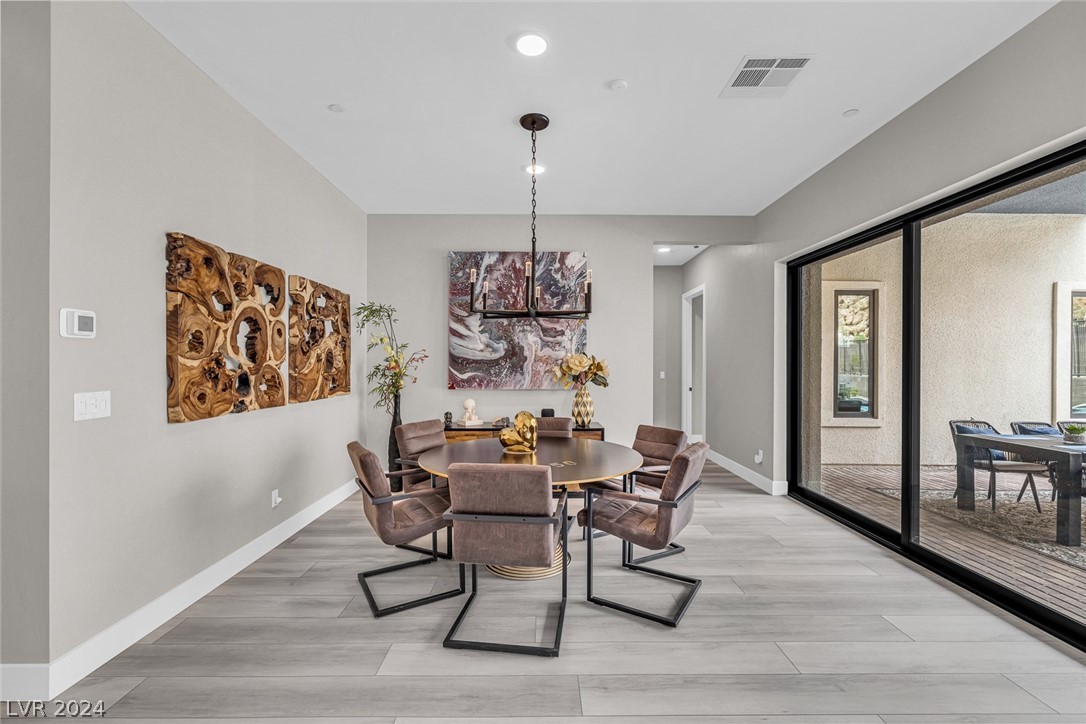 397 Cliff Terrace Avenue