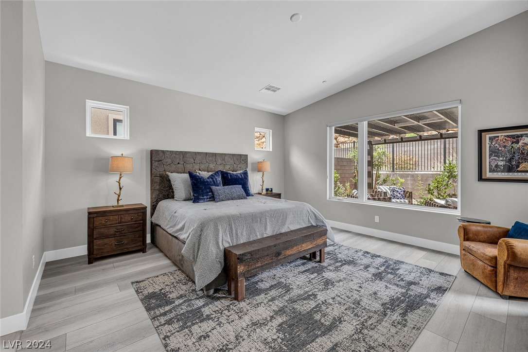 397 Cliff Terrace Avenue