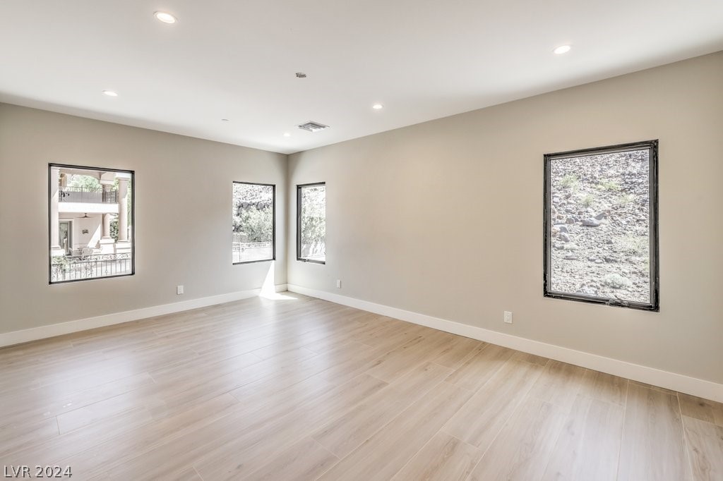 1759 Harpsichord Way