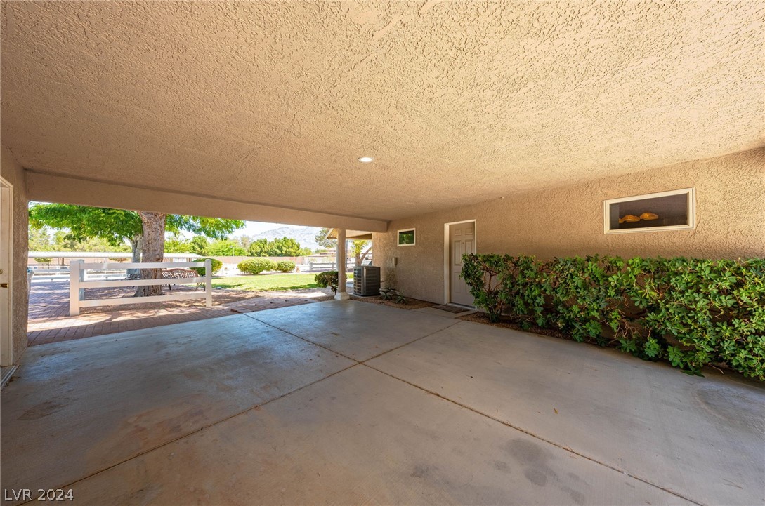 7670 Brent Lane