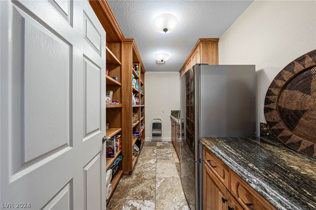 7670 Brent Lane