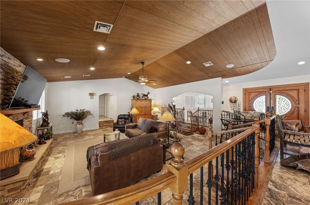 7670 Brent Lane