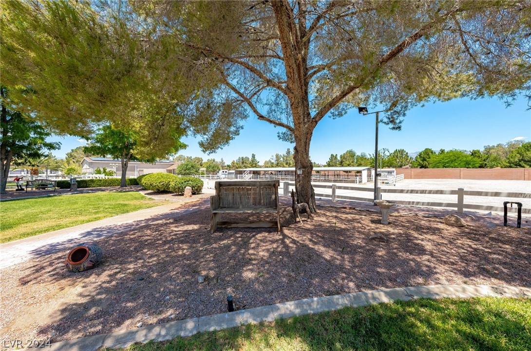 7670 Brent Lane