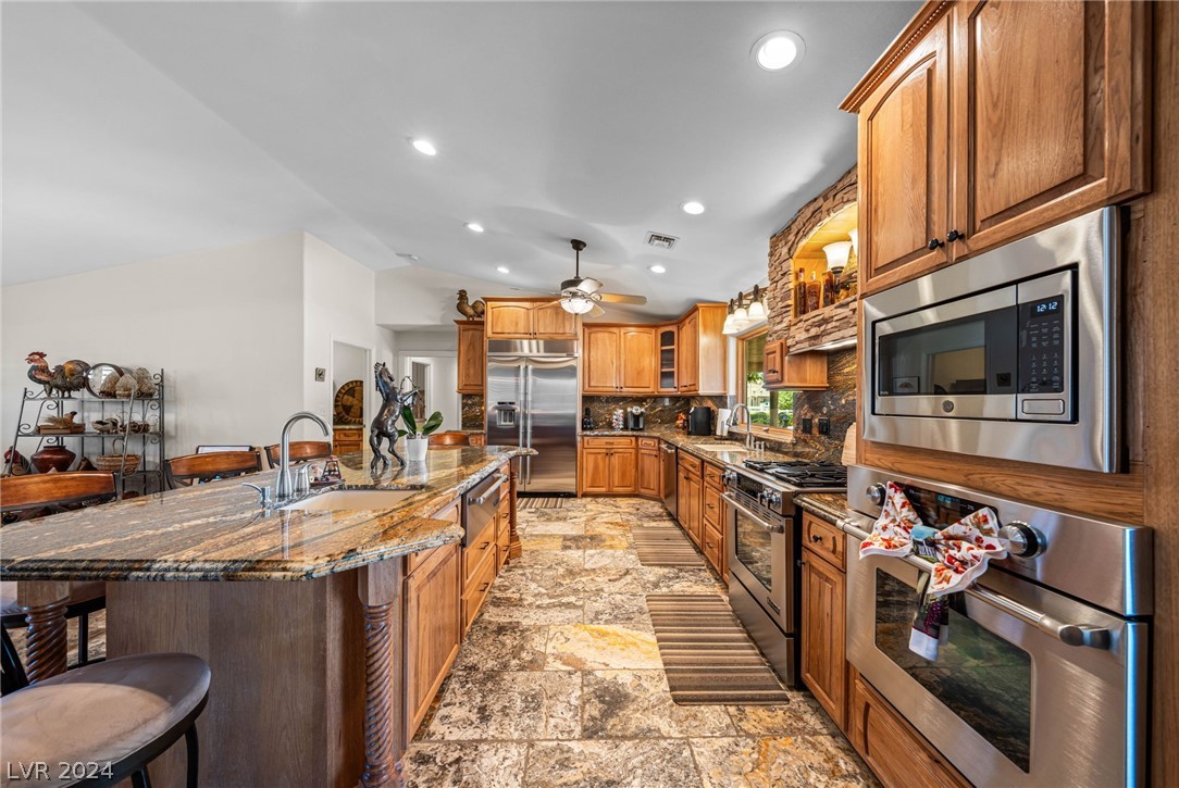 7670 Brent Lane