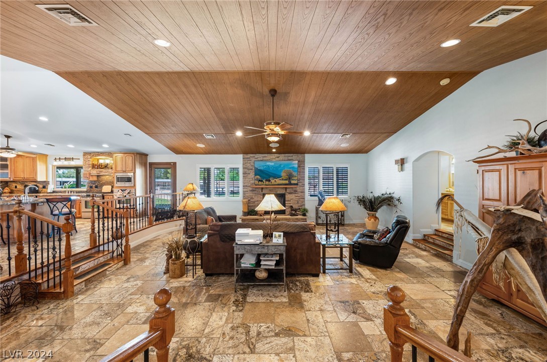 7670 Brent Lane