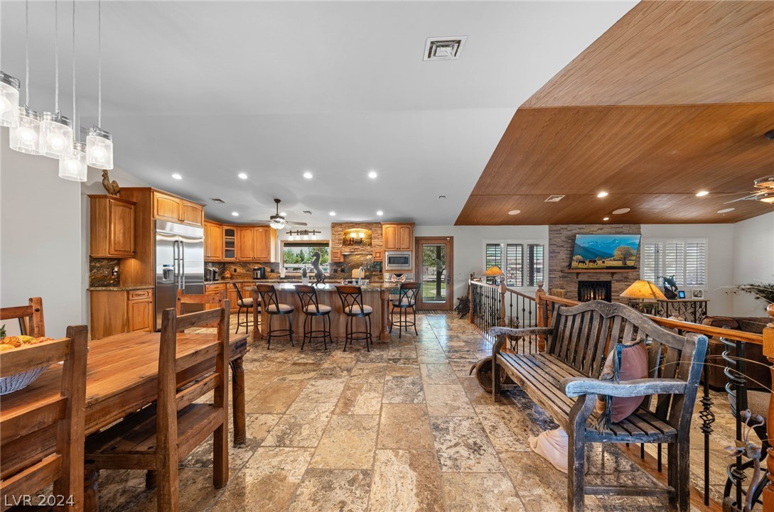 7670 Brent Lane