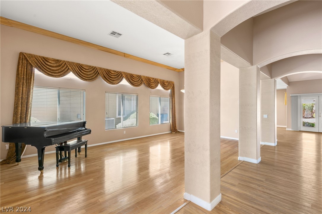 8505 Spotted Fawn Court