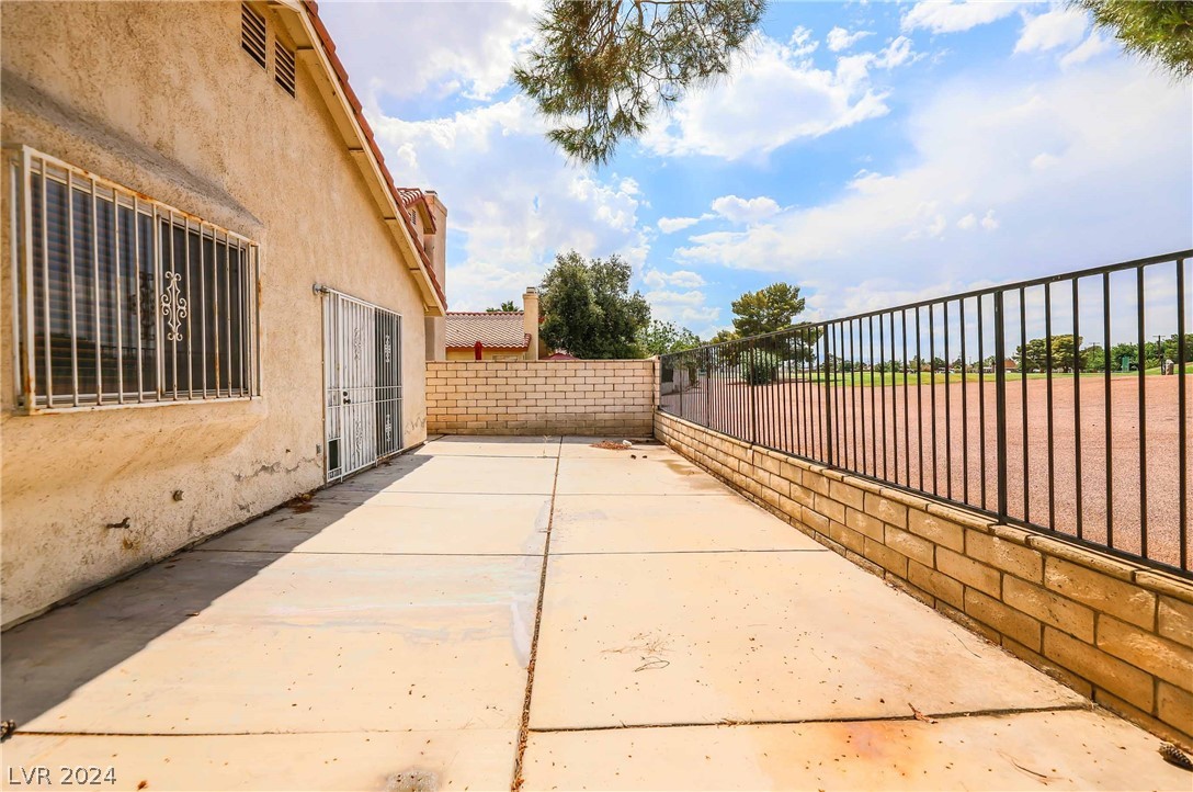 5260 Coral Vine Way