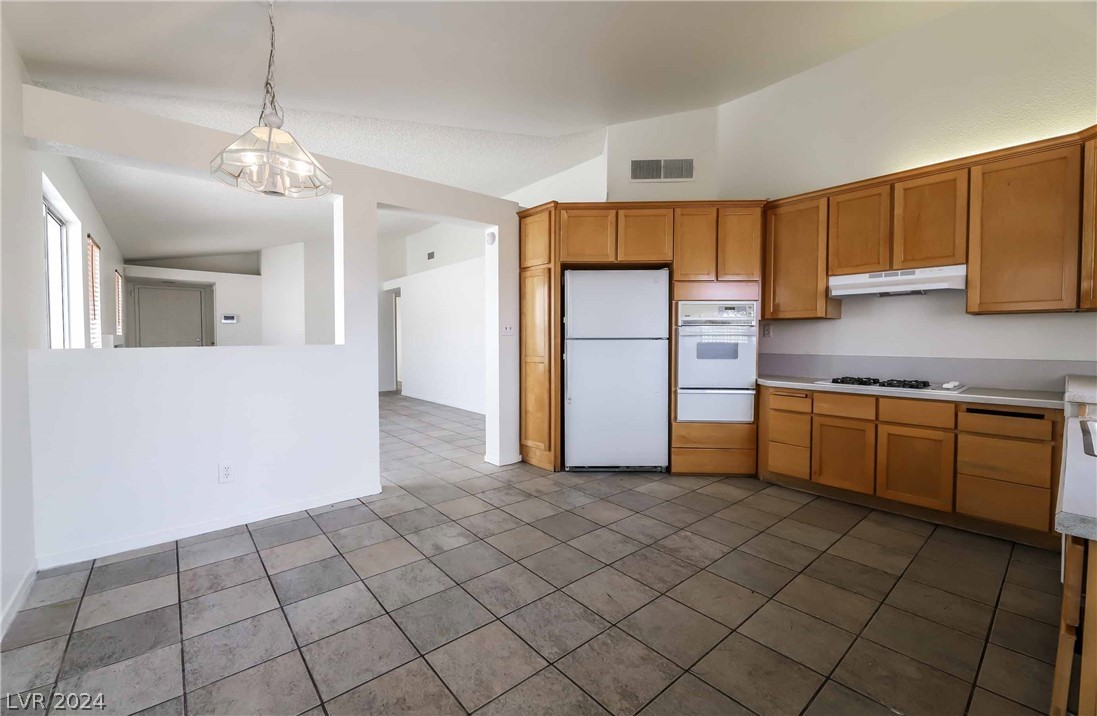 5260 Coral Vine Way