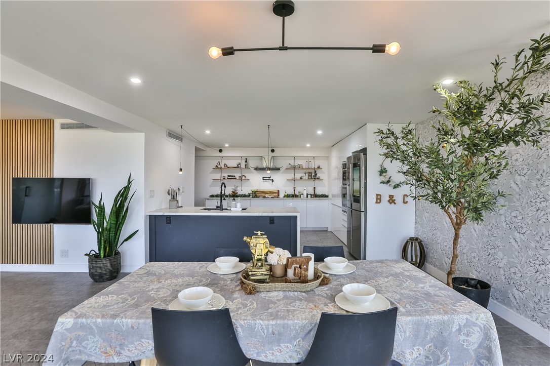 3111 Bel Air Drive 20G