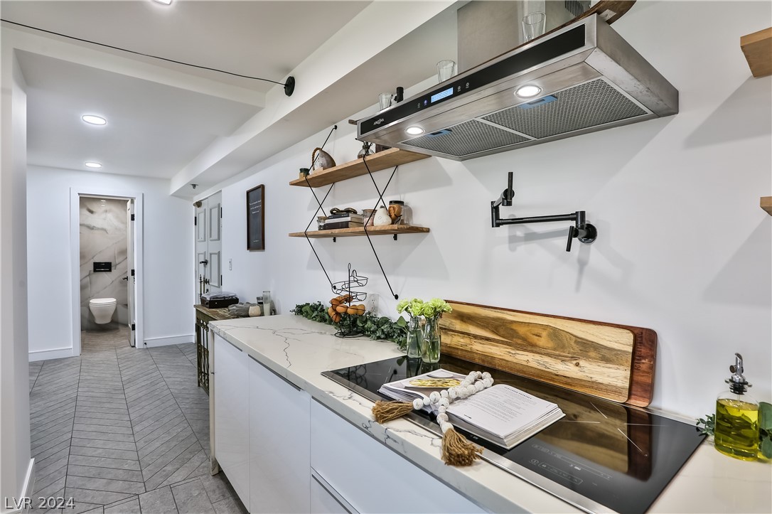 3111 Bel Air Drive 20G