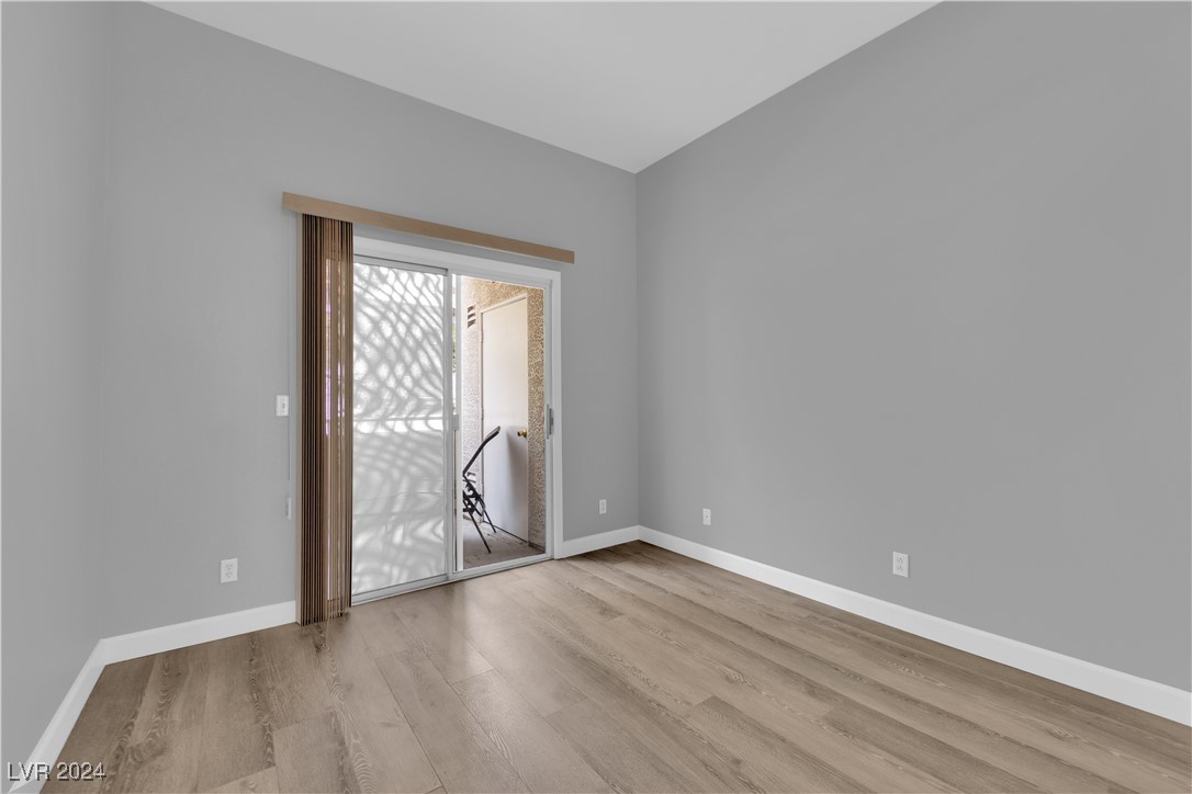 3125 North Buffalo Drive 2147
