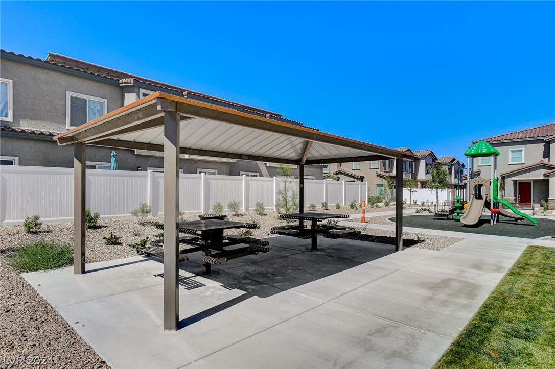 7340 North Decatur Boulevard 4
