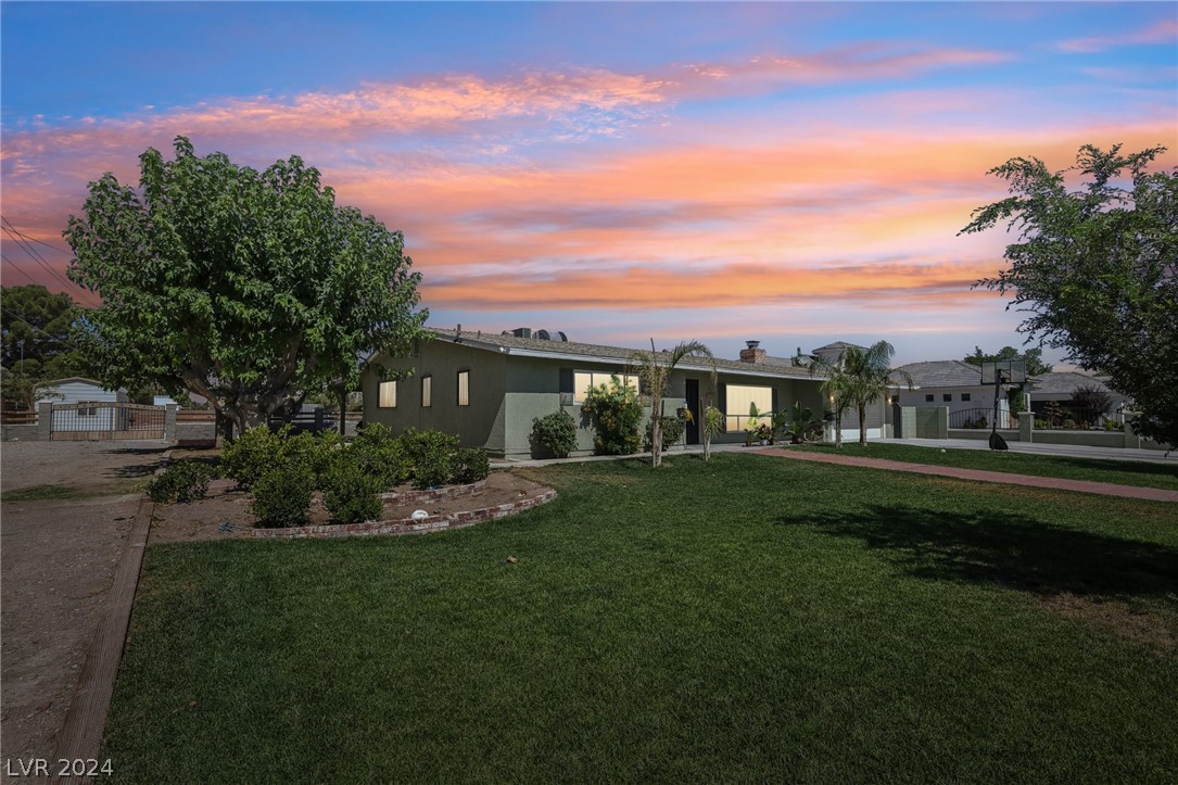 3311 Mustang Street