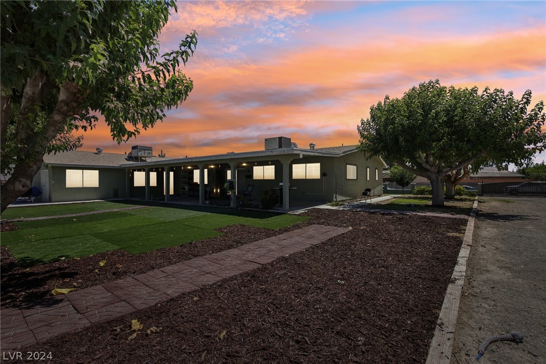 3311 Mustang Street