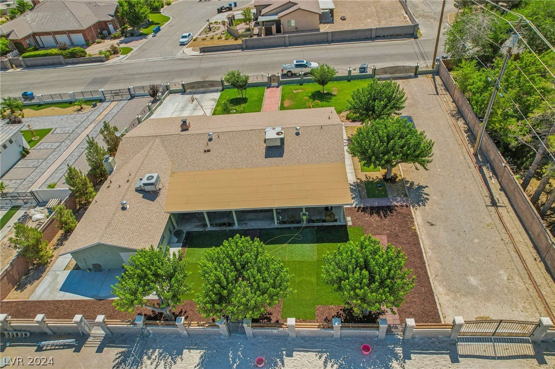 3311 Mustang Street